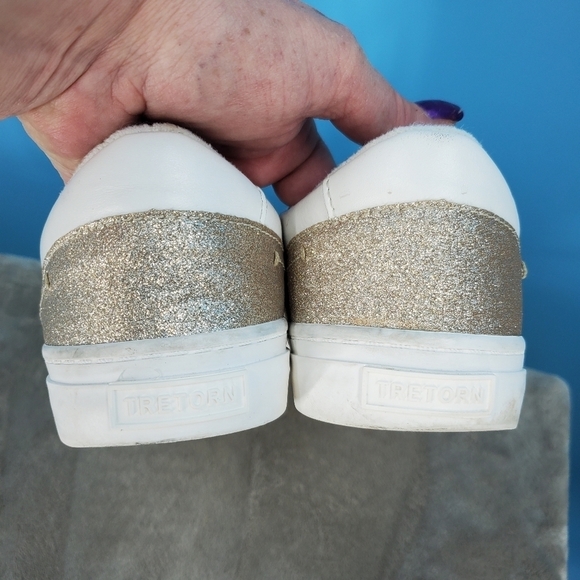 Tretorn white sneakers with gold sparkle heel 9.5 - Picture 6 of 11